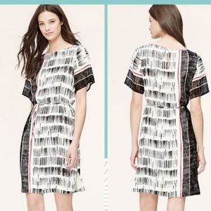 Ann Taylor LOFT printed shift dress